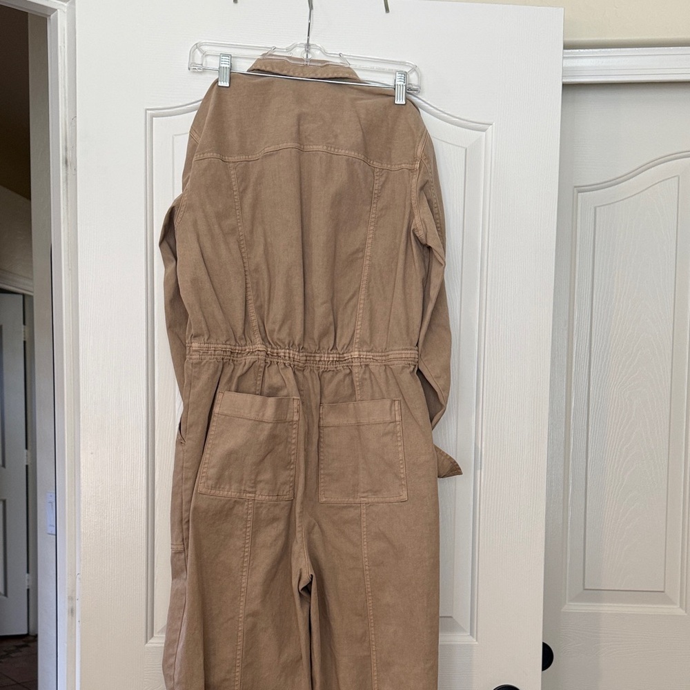 Universal Thread Tan Utility Jumpsuit - Picture 2 of 4